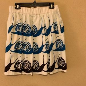 Maeve White short skirt with snails brown and blue